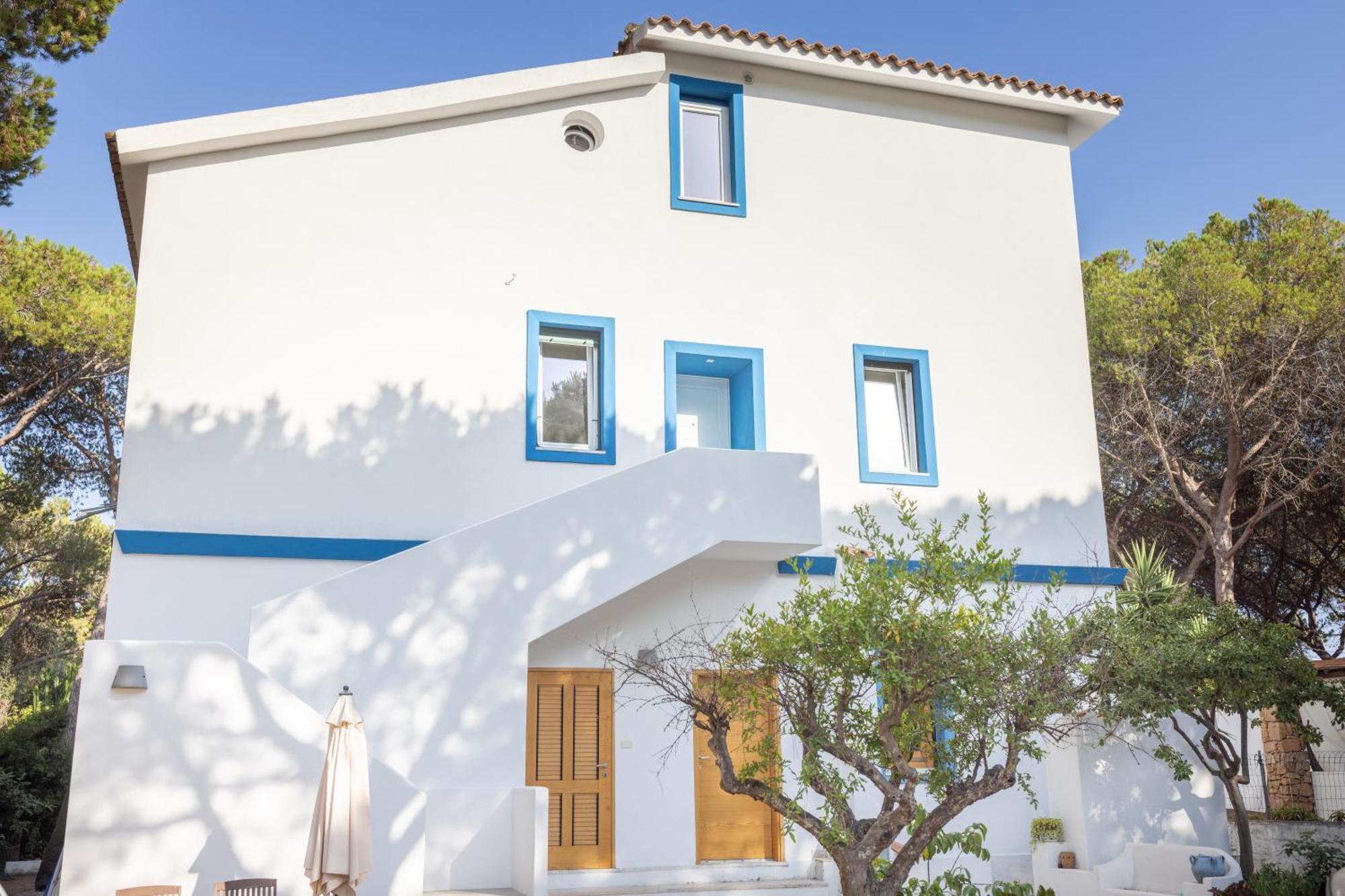 Villa B. Calaliberotto كالا ليبيروتو المظهر الخارجي الصورة